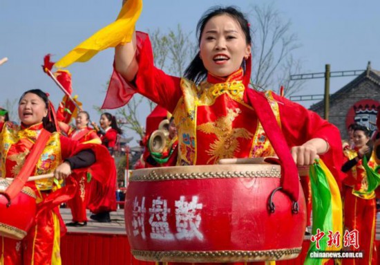 2026开封清明文化节开幕 推动传统习俗与时代内涵相融